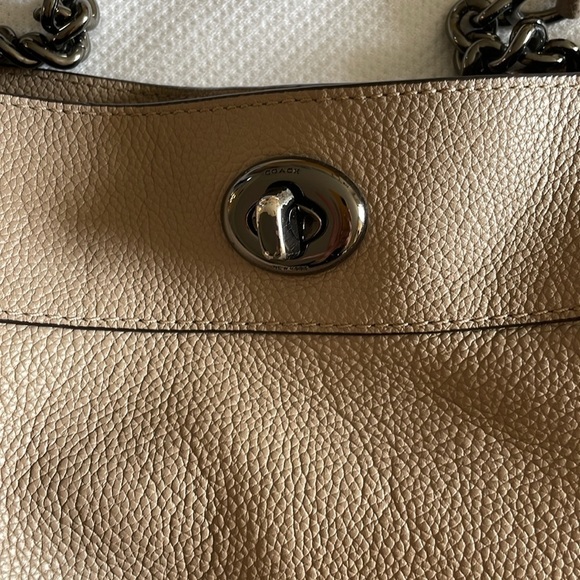 Coach Edie Turnlock shoulder bag / like new / F1748-36855 /gray leather - Picture 11 of 11